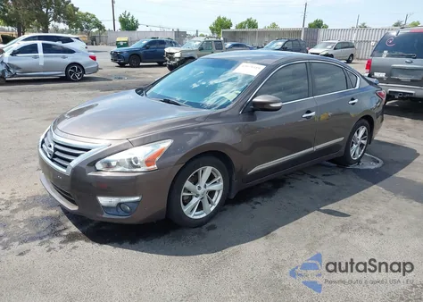 2015 Nissan Altima 2.5 Sl from USA, damaged, VIN 1N4AL3AP0FN352540